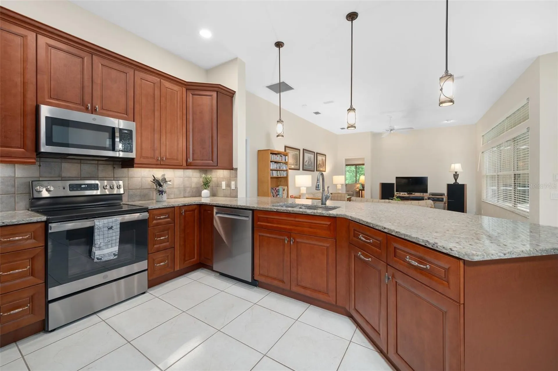 9325 SW 35th Lane Gainesville FL 32608