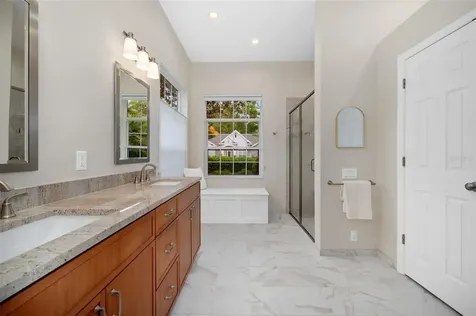 9325 SW 35th Lane Gainesville FL 32608