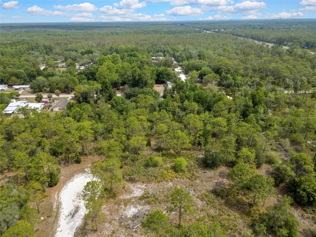 Parallel Road Weeki Wachee FL 34614