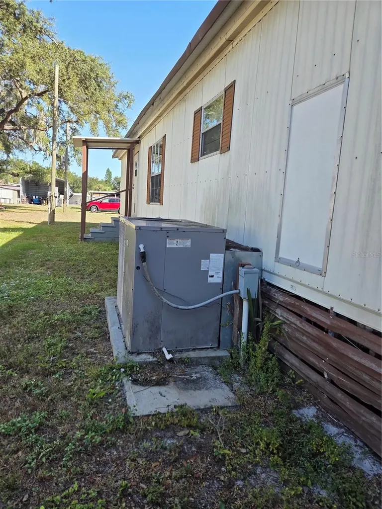 8828 Kanawha Road Riverview FL 33578