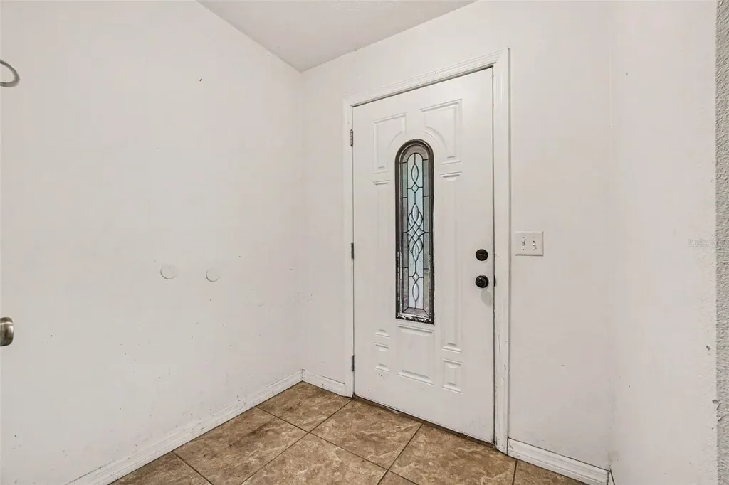 890 Deland Avenue Orange City FL 32763