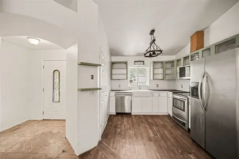 890 Deland Avenue Orange City FL 32763