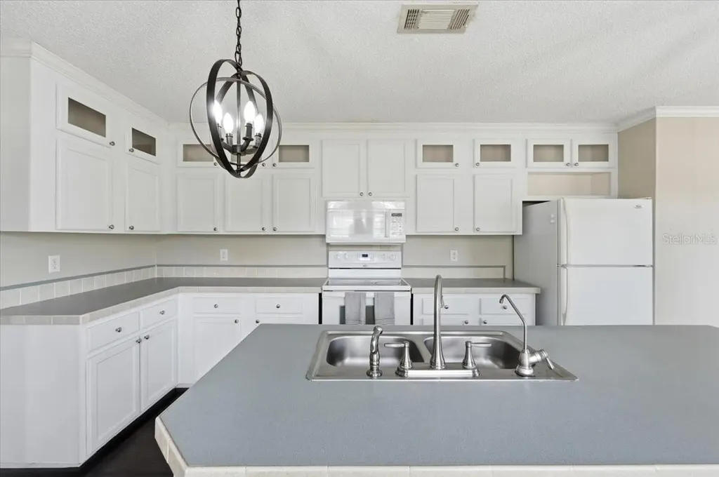 10724 Pathfinder Trail Lakeland FL 33809