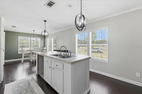 10724 Pathfinder Trail Lakeland FL 33809