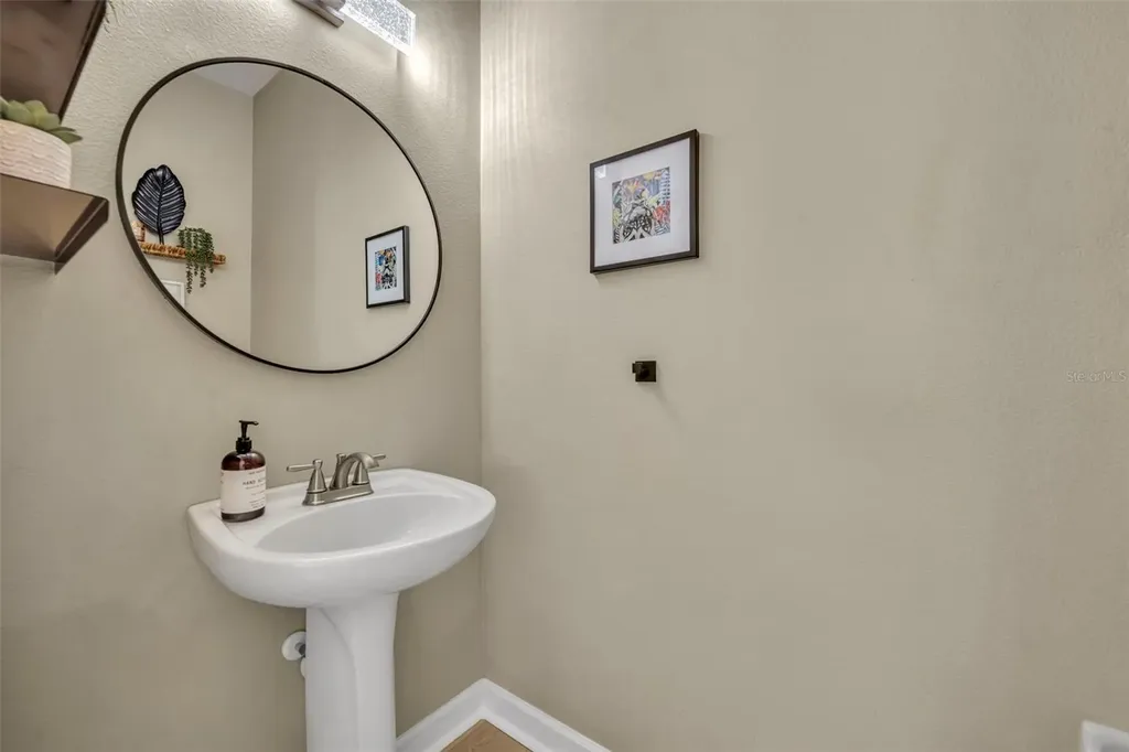 2329 Natoma Boulevard Mount Dora FL 32757
