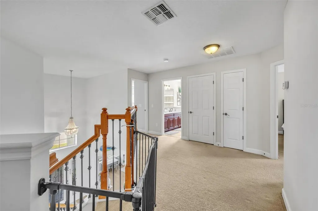 2329 Natoma Boulevard Mount Dora FL 32757