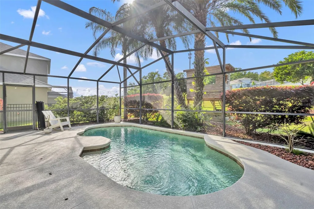 2329 Natoma Boulevard Mount Dora FL 32757