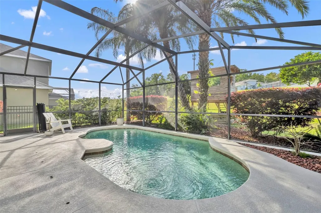 2329 Natoma Boulevard Mount Dora FL 32757