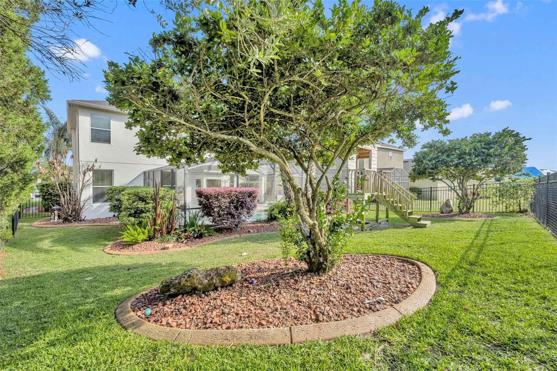 2329 Natoma Boulevard Mount Dora FL 32757