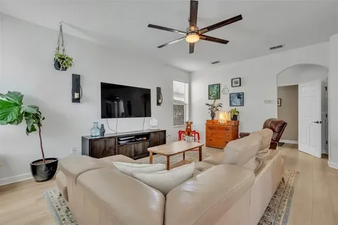 2329 Natoma Boulevard Mount Dora FL 32757