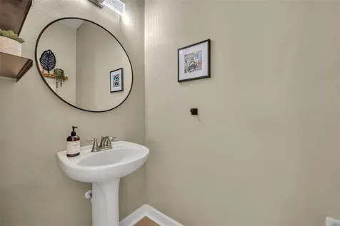 2329 Natoma Boulevard Mount Dora FL 32757