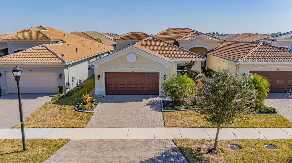 4786 Avila Lakes Drive Wimauma FL 33598