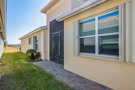 4786 Avila Lakes Drive Wimauma FL 33598