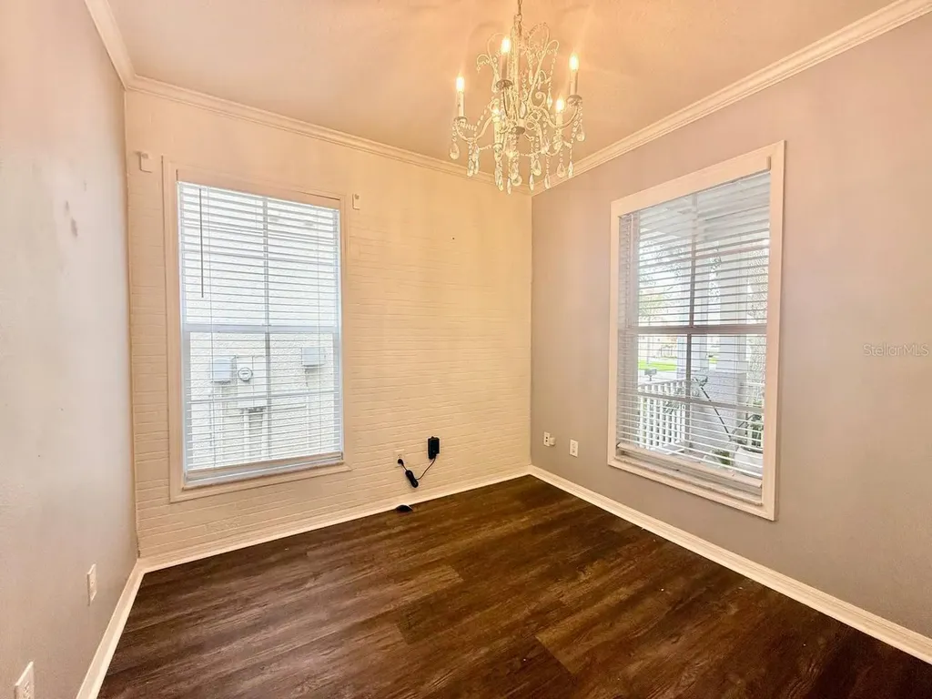 16112 Loneoak View Drive Lithia FL 33547