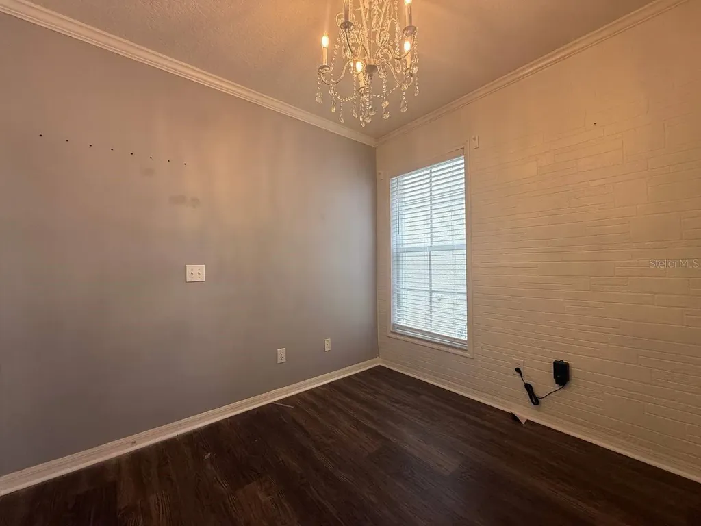 16112 Loneoak View Drive Lithia FL 33547