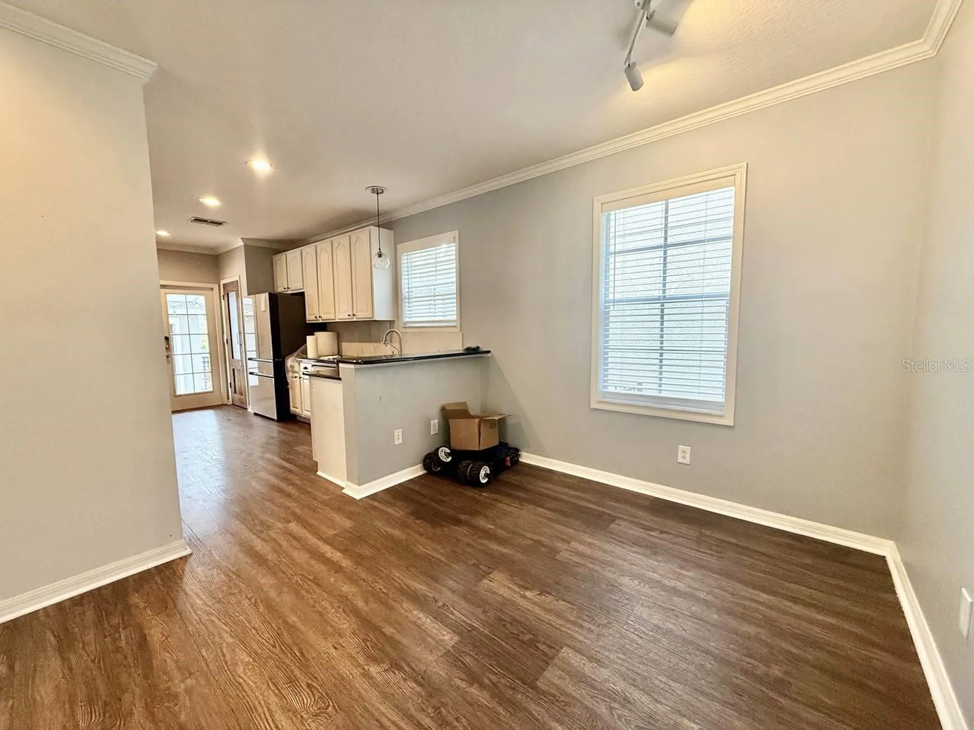 16112 Loneoak View Drive Lithia FL 33547