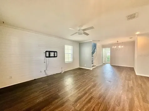 16112 Loneoak View Drive Lithia FL 33547