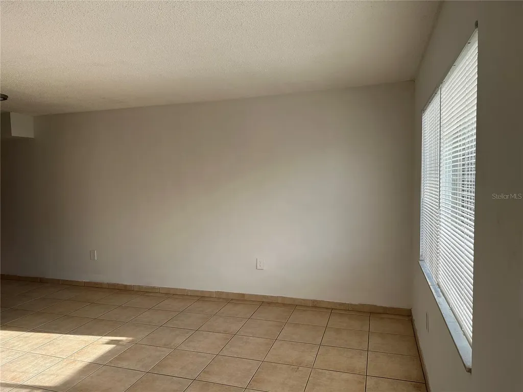 452 89th Avenue N St Petersburg FL 33702