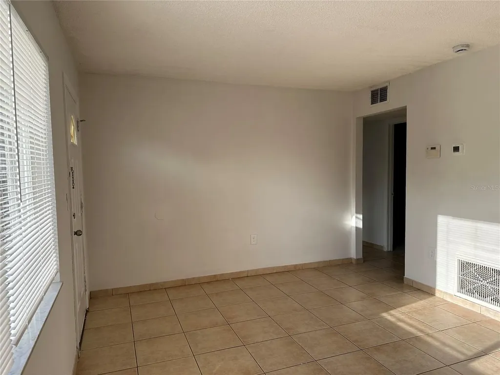 452 89th Avenue N St Petersburg FL 33702