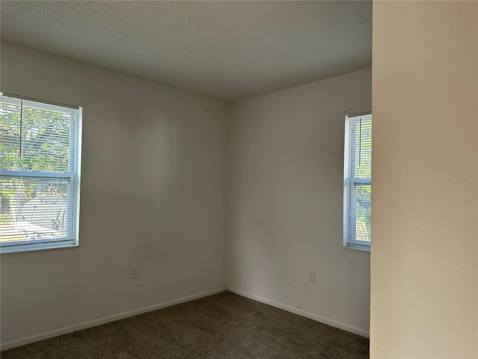 452 89th Avenue N St Petersburg FL 33702