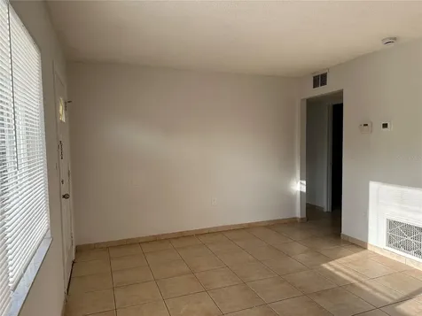 452 89th Avenue N St Petersburg FL 33702