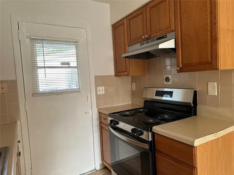 452 89th Avenue N St Petersburg FL 33702