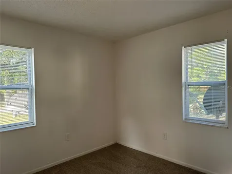 452 89th Avenue N St Petersburg FL 33702