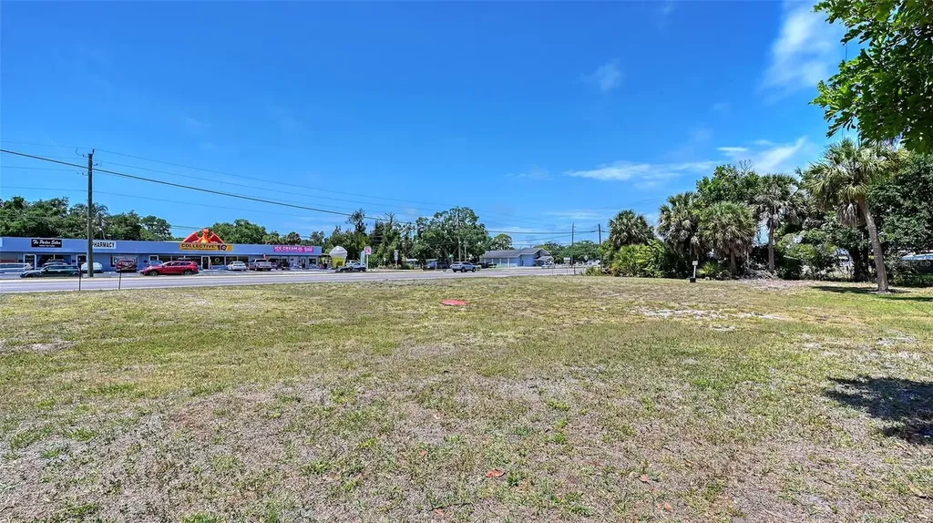 168 N Tamiami Trail Osprey FL 34229