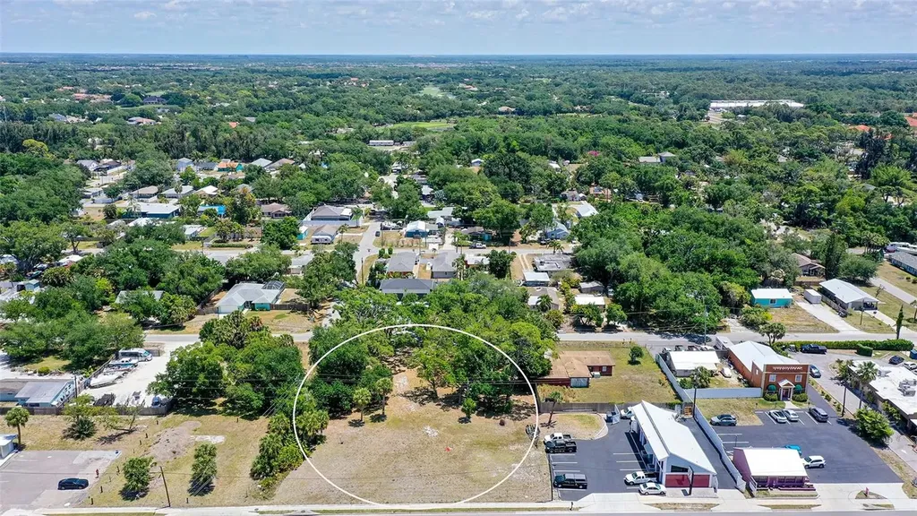 168 N Tamiami Trail Osprey FL 34229
