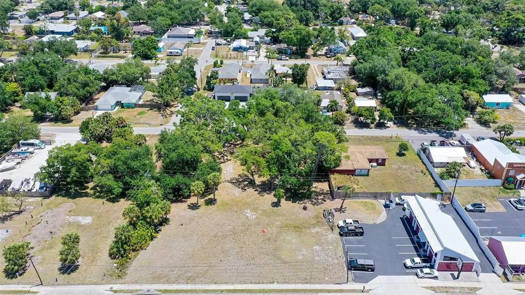 168 N Tamiami Trail Osprey FL 34229