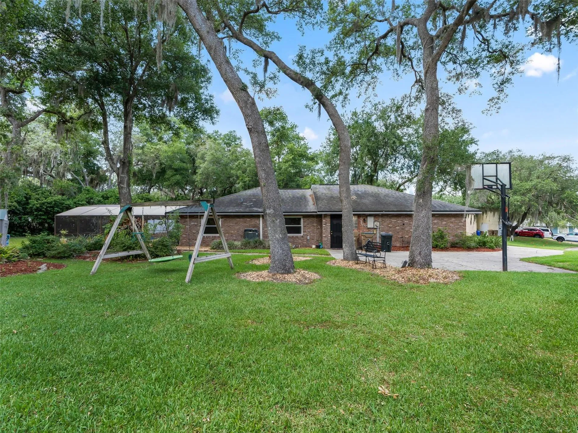 33005 Joel Court Leesburg FL 34788