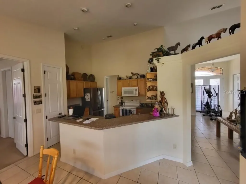 6075 SW 282nd Street Newberry FL 32669