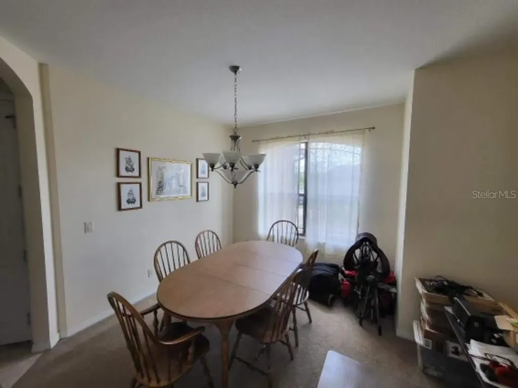 6075 SW 282nd Street Newberry FL 32669