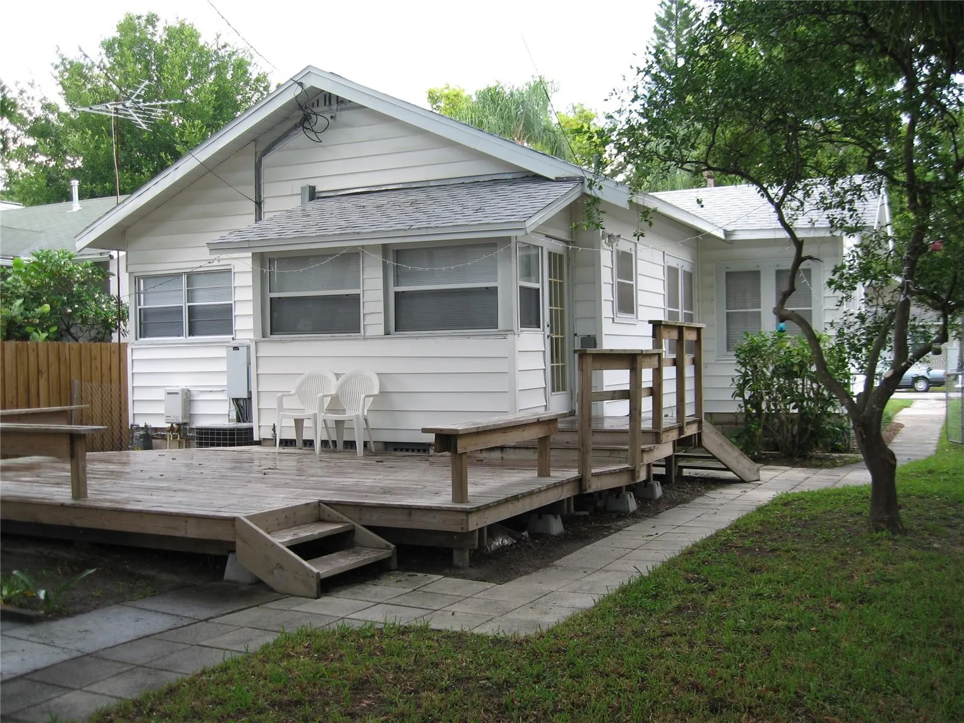 1118 23rd Avenue N St Petersburg FL 33704