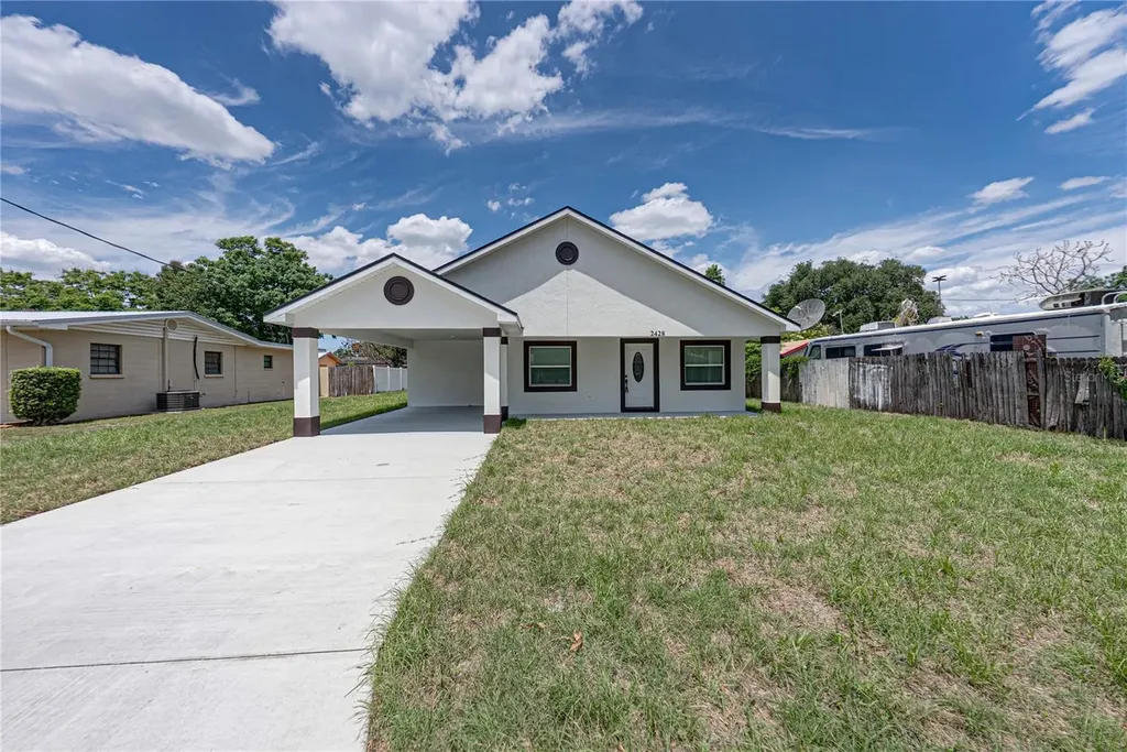 2428 Mosswood Lane Lakeland FL 33801