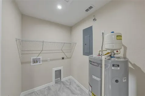 2428 Mosswood Lane Lakeland FL 33801