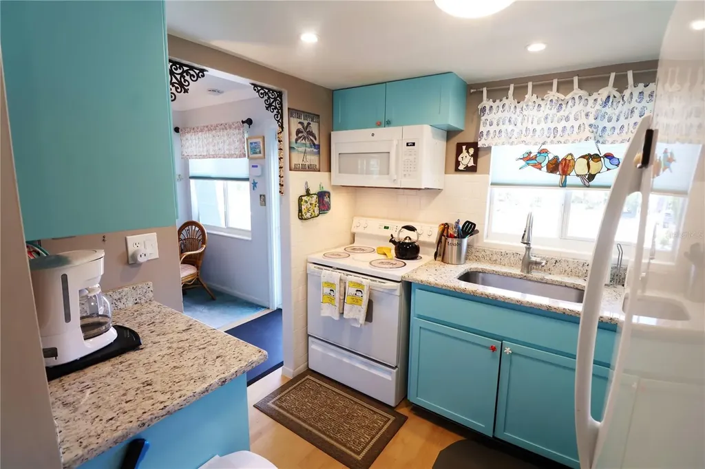 5888 17th Street W Bradenton FL 34207