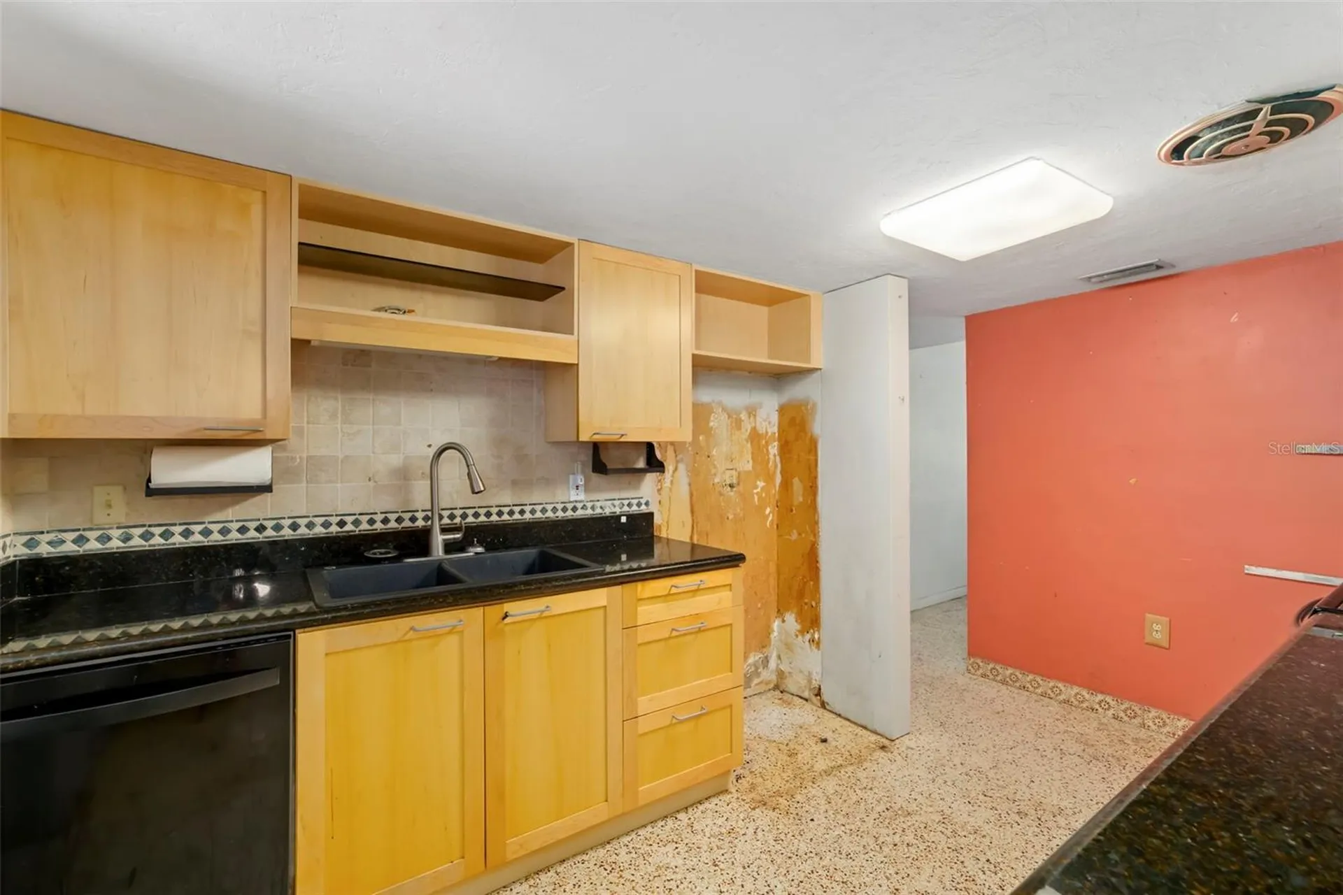 2742 S East Avenue Sarasota FL 34239