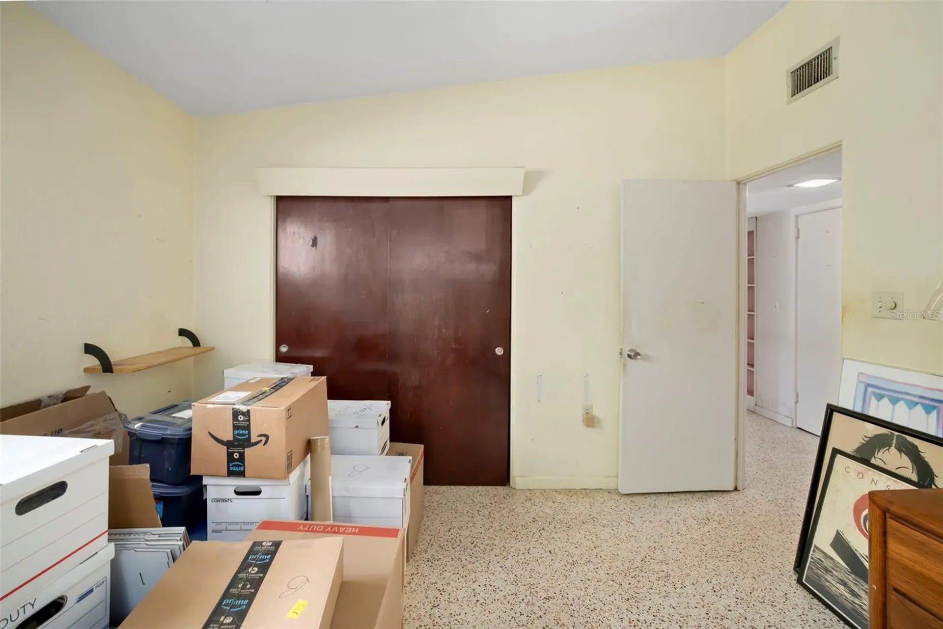 2742 S East Avenue Sarasota FL 34239