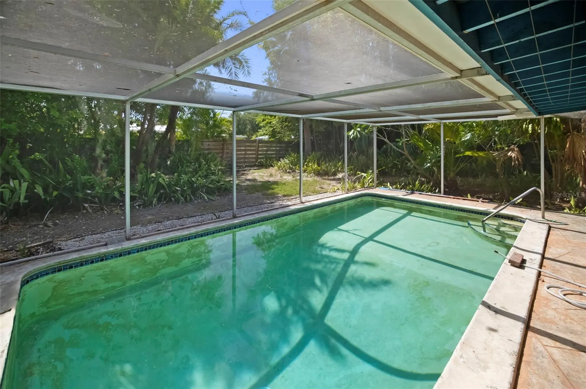 2742 S East Avenue Sarasota FL 34239
