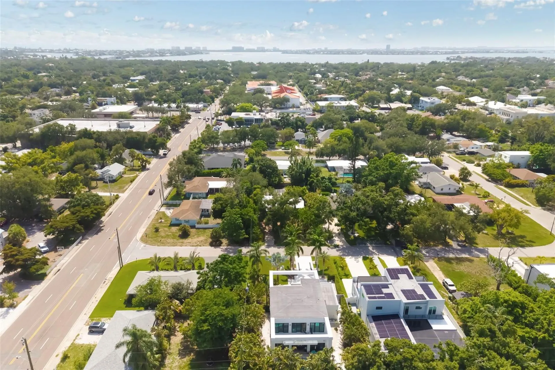 2742 S East Avenue Sarasota FL 34239