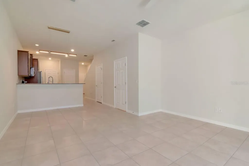 5368 Sylvester Loop Tampa FL 33610