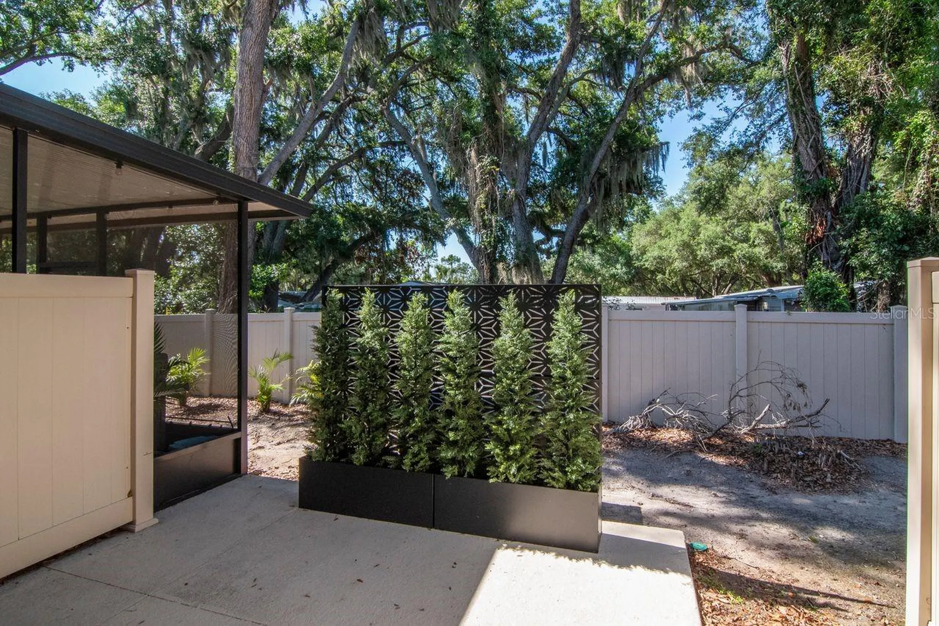 5368 Sylvester Loop Tampa FL 33610