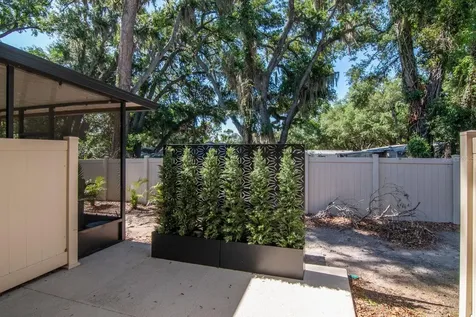 5368 Sylvester Loop Tampa FL 33610