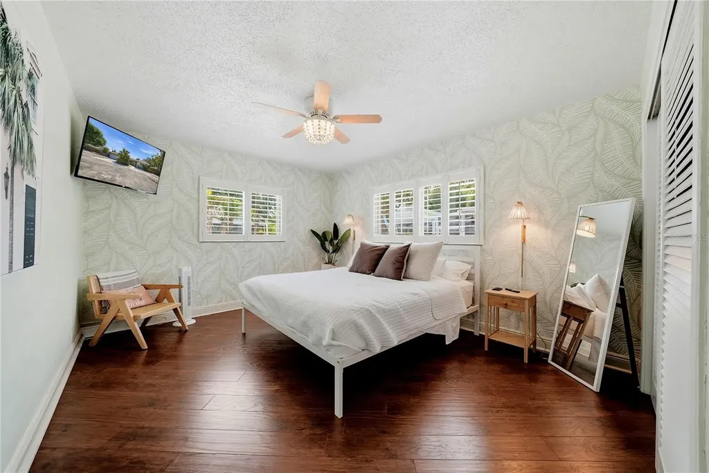 955 Indian Rocks Road S Largo FL 33770