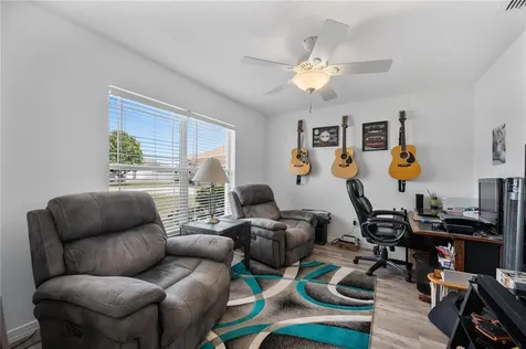 217 Oak Crossing Boulevard Auburndale FL 33823