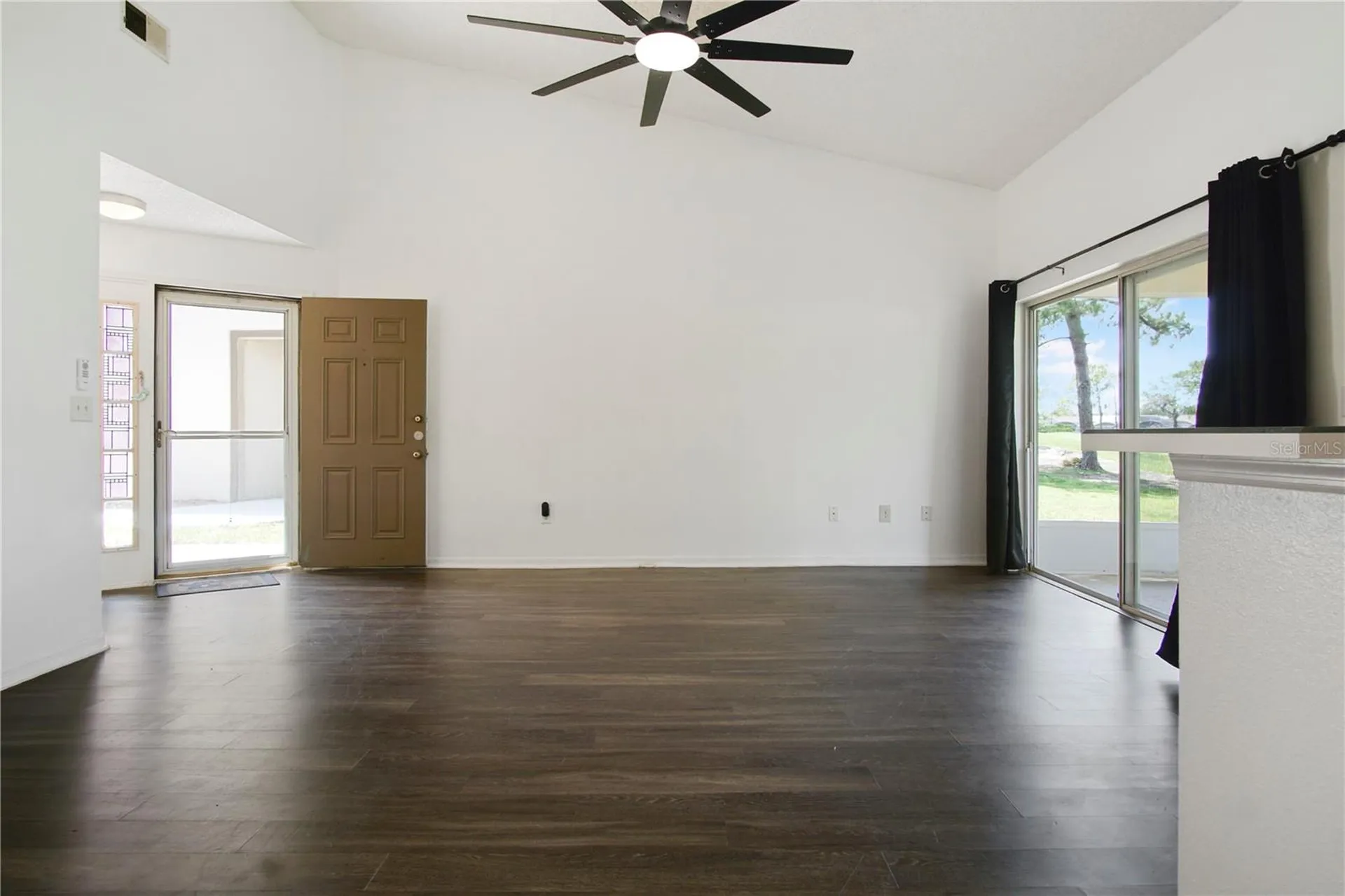 2492 Saint Augustine Boulevard Haines City FL 33844