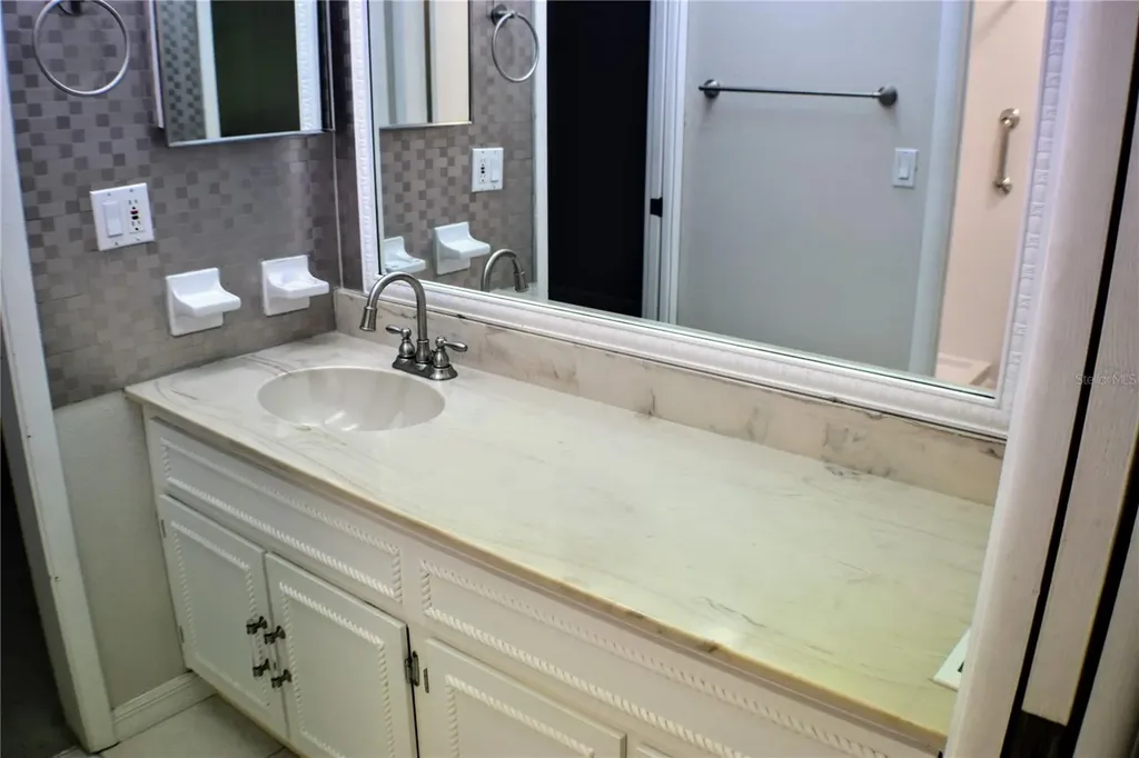 814 Park Lake Circle Maitland FL 32751