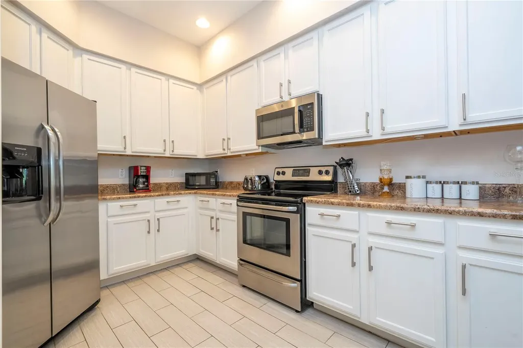 3050 Pirates Retreat Court Kissimmee FL 34747