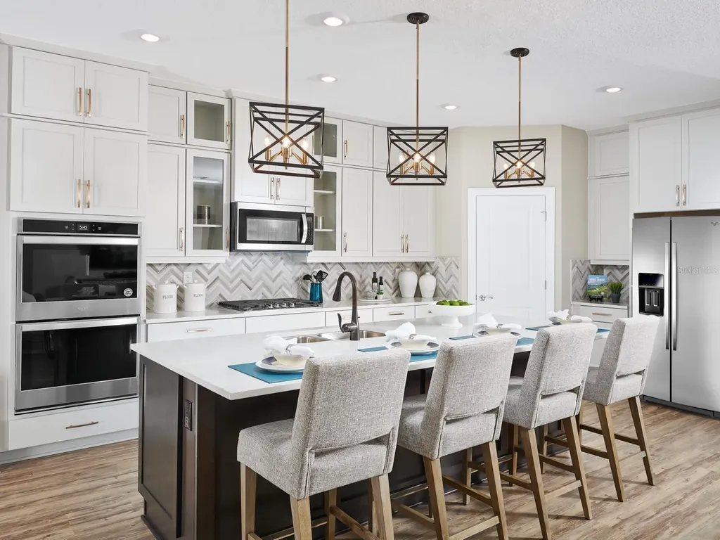 109 Shady Edge Loop Nokomis FL 34275
